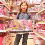 Çocuklar Kendi Oyuncaklarını Ne Zaman Seçebilir?