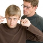 Ergenliğe Giren Oğlumla Nasıl İletişim Kurmalıyım?