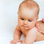 Bebek Masajının Püf Noktaları Nelerdir?