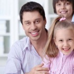 Anne Baba Çocuğa Nasıl Davranmalı?