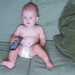 Çocuklarda Televizyon Bağımlılığı Anne Karnında Başlıyor