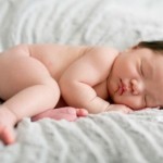 Bebeklerde Görülen Kırmızı Döküntüler Geçici mi?