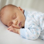 Yazın Evde Bebek Bakımında Nelere Dikkat Edilmeli?