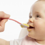 Bebeklerin 1 Yaşından Sonra Beslenmesi Nasıl Olmalı?