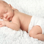 Bebeklerin Yüzüstü Yatırılması Boğulma Riskini Artırıyor