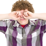 Gözlerini Ovuşturanlar Dikkat