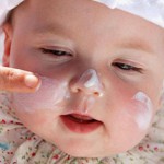 Yazın Bebeğin Cilt Bakımı Nasıl Olmalı?