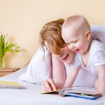 Bebeğinize Kitap Okuyun