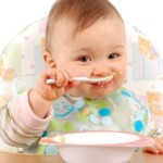 Ağzını Kilitleyen Bebek İle İnatlaşmayın!