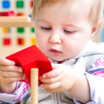 1 Yaş Altı Çocuklara Hangi Oyuncaklar Alınabilir?