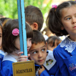 Okul Bahçesinde Ayrılma Anını Uzatmayın