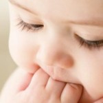 Çocuklarda Parmak Emme Sendromu