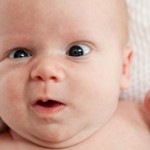 Bebeklerde Şaşılık Nasıl Belli Olur?