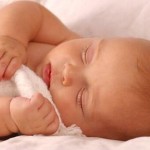Yeni Doğan Bebek Ne Kadar Uyumalı?
